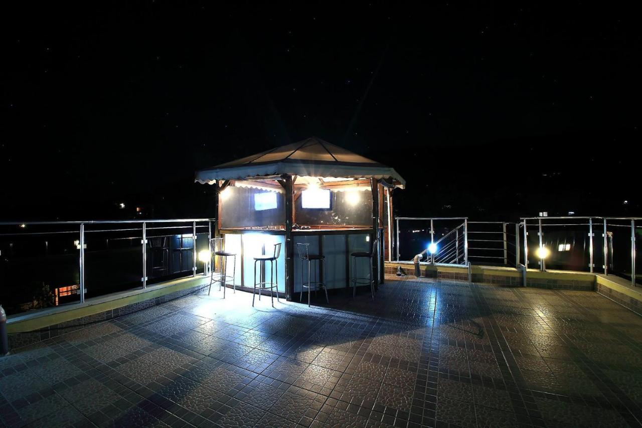 Apartamento Deluxemaisonettes In Panoramic Roof Complex Balchik Exterior foto